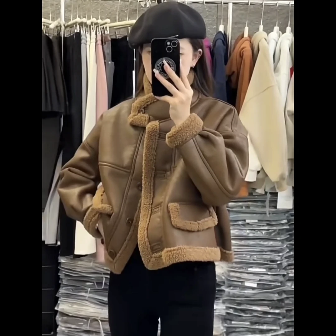 冬季韩版复古短款软软皮毛一体羔毛气质机车服秋冬ins时尚网红潮