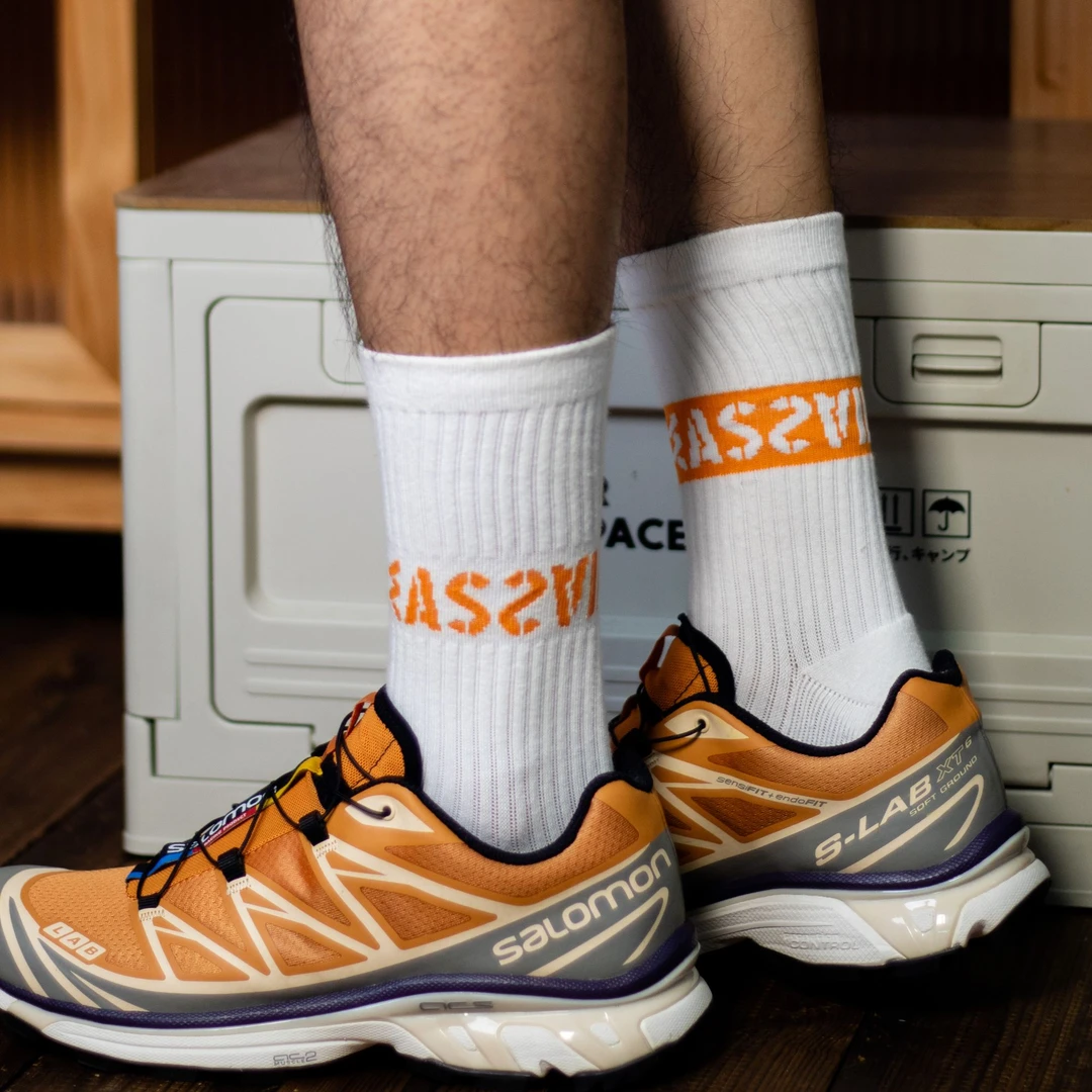 wassail原创潮袜不对称设计运动袜052休闲中筒袜棉袜精梳棉毛巾底