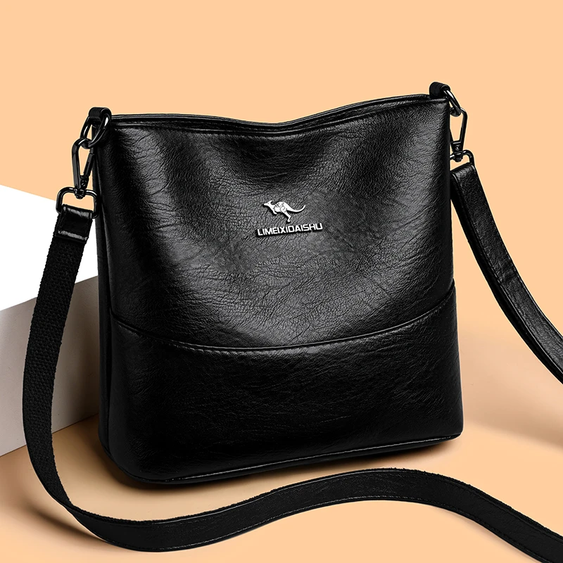 正品女包软皮水桶包斜挎包女包包女士2023新款压花小包单肩包