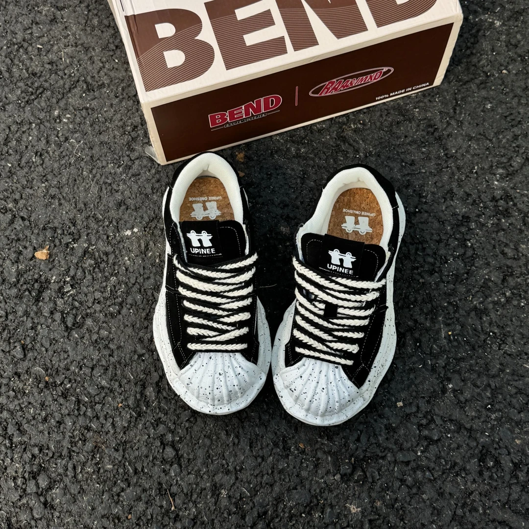 （ONESHOE潮搭专属）黑色泼墨男女款2025新款情侣鞋UP39960B