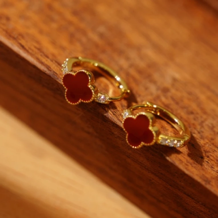 铜合金合成锆石耳饰 074时尚百搭四叶草小耳扣