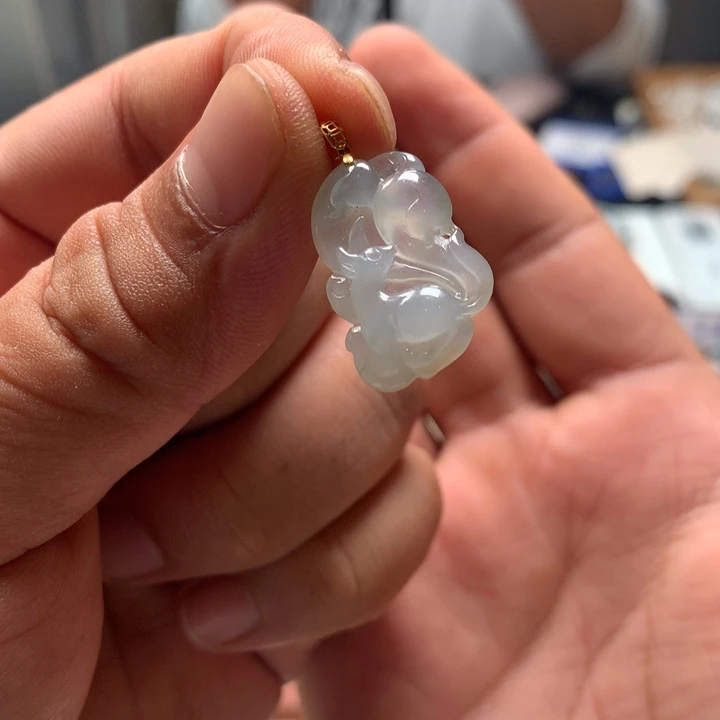 翡翠吊坠(不含链)18K金镶嵌