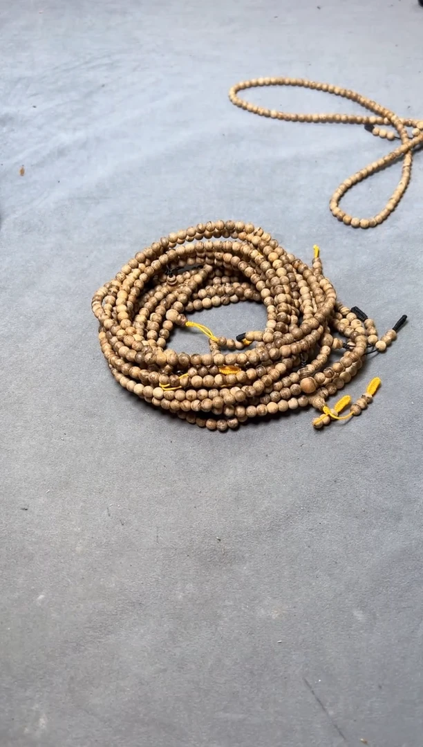 【闪购商品】沉香手串10号芽庄多样性发货1条