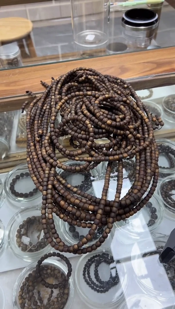 【闪购商品】沉香手串4号千里香多样性发货1条