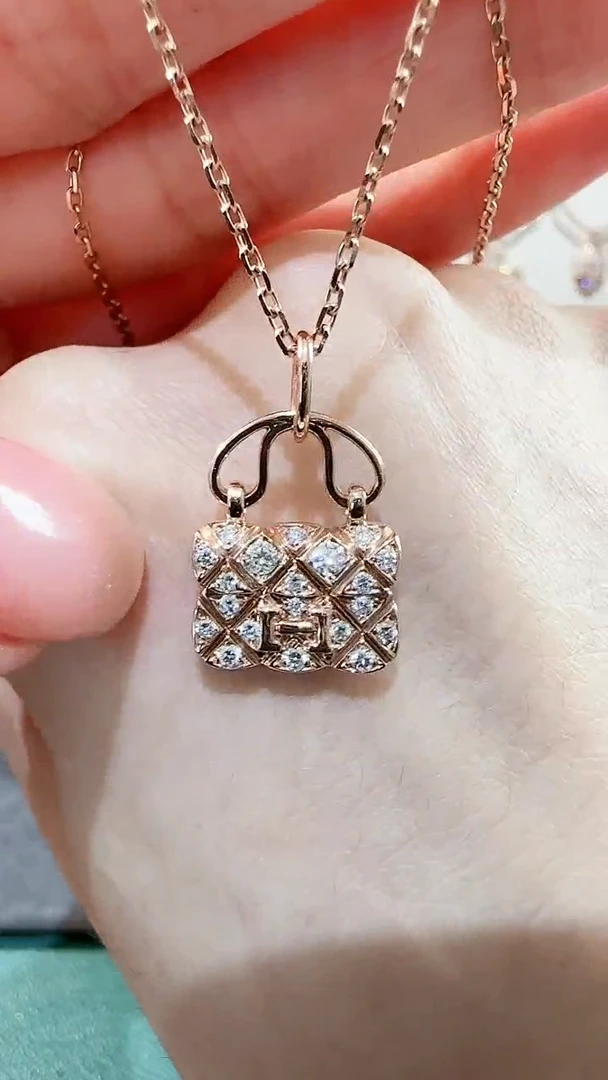 【闪购商品】钻石吊坠(不含链)18K金镶嵌18K金钻石包包吊坠