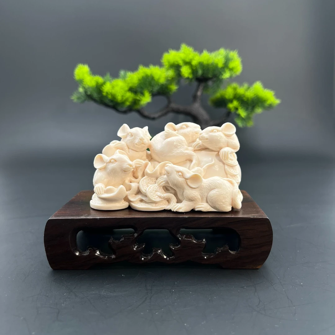 天然猛犸牙手工精雕五鼠运财小摆件【假一罚四】