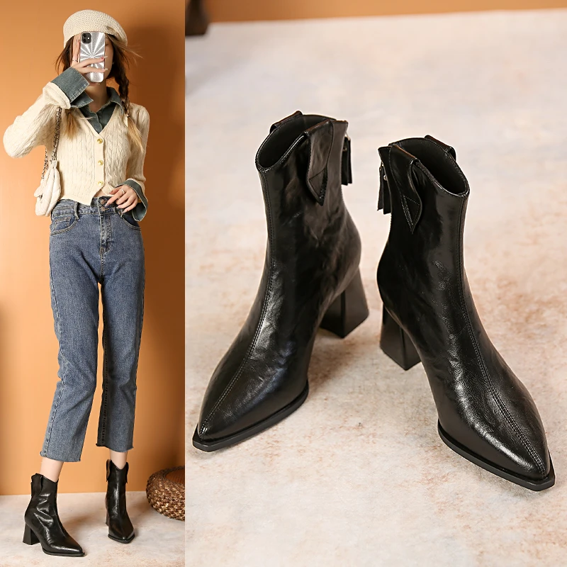 尖头时尚瘦瘦靴粗跟短靴2025秋冬季高跟鞋百搭女鞋粗跟时装靴大码