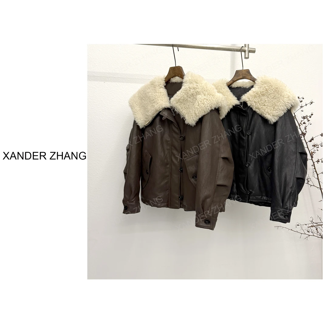 山大张时髦感毛绒大翻领超柔蛋白皮羽绒服YBWD1H726显瘦保暖时尚