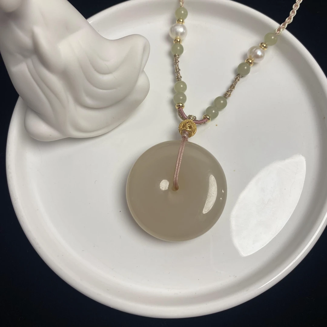 【如愿珠宝】藕粉大号和田玉平安扣（红藕传承级别）