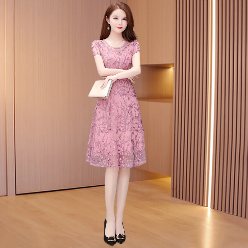 高端奢华气质小个子蕾丝网纱刺绣连衣裙夏季喜婆婆婚宴装礼服妈妈