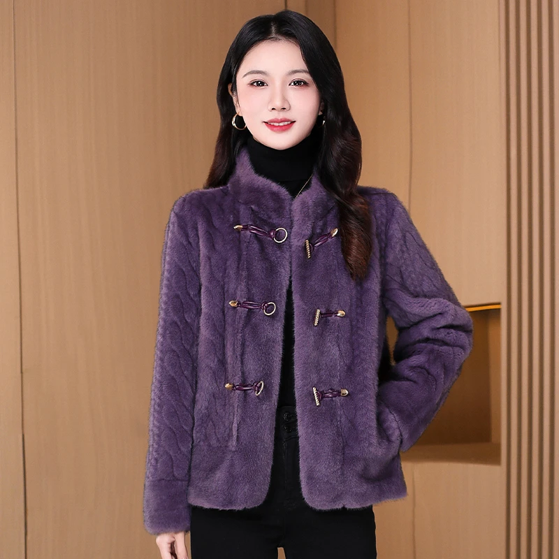 海宁年轻款皮毛一体外套女士秋冬欧货爆款洋气外套大衣小个子高端