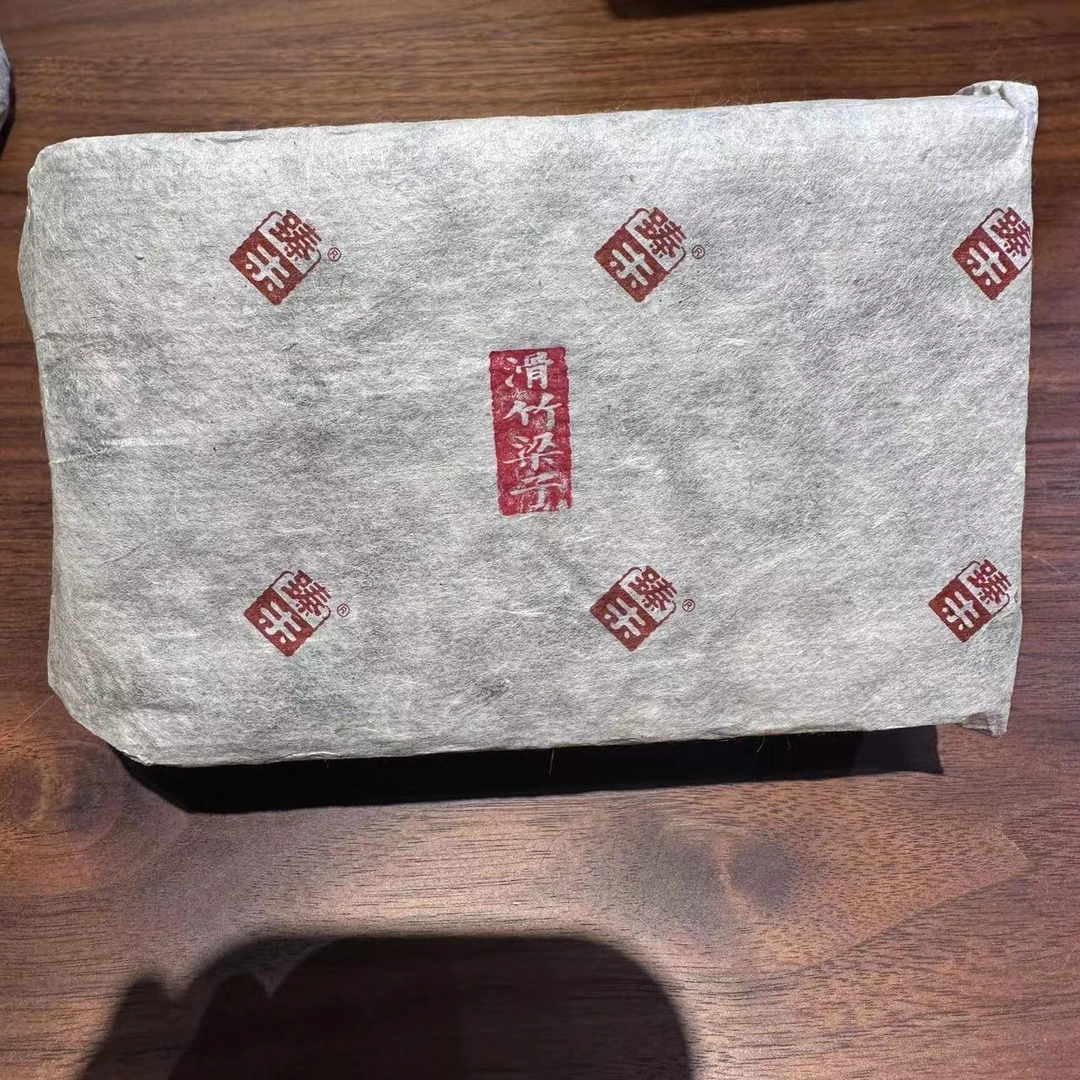 【清凉感十足】2008年滑竹梁子 云南高端古树普洱茶生茶砖500g