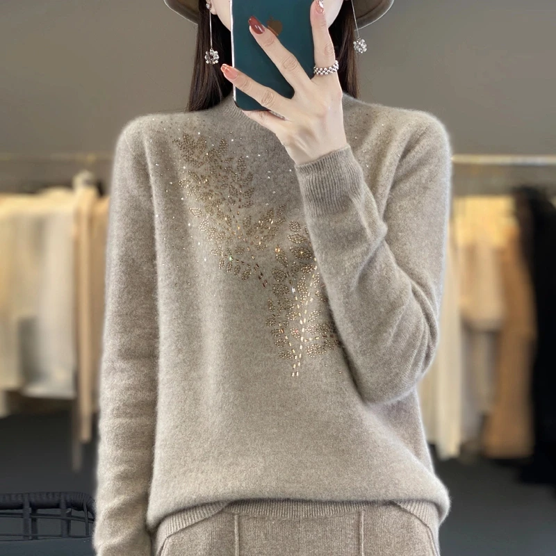 大码秋冬半高领毛衣长袖针织衫宽松套头打底衫树叶烫钻时尚女
