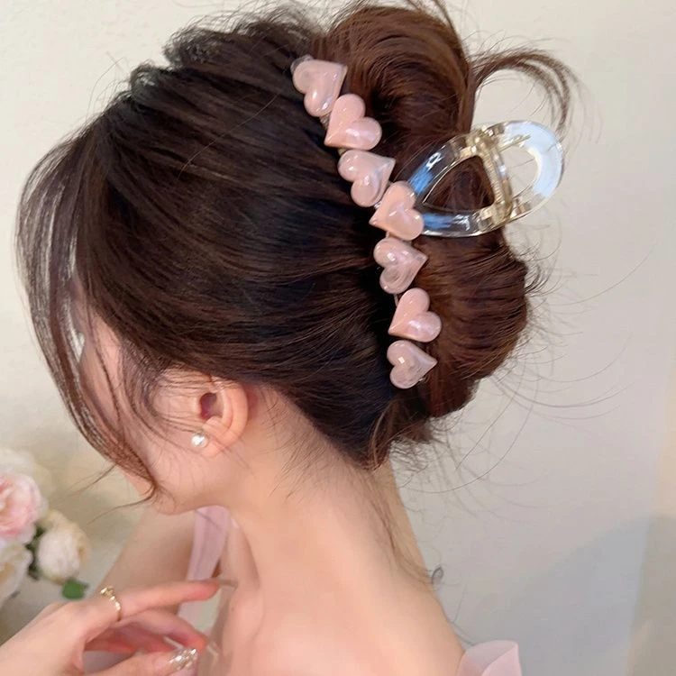 跳动的心~果冻爱心抓夹大号小众高级感发夹女后脑勺气质夹子头饰