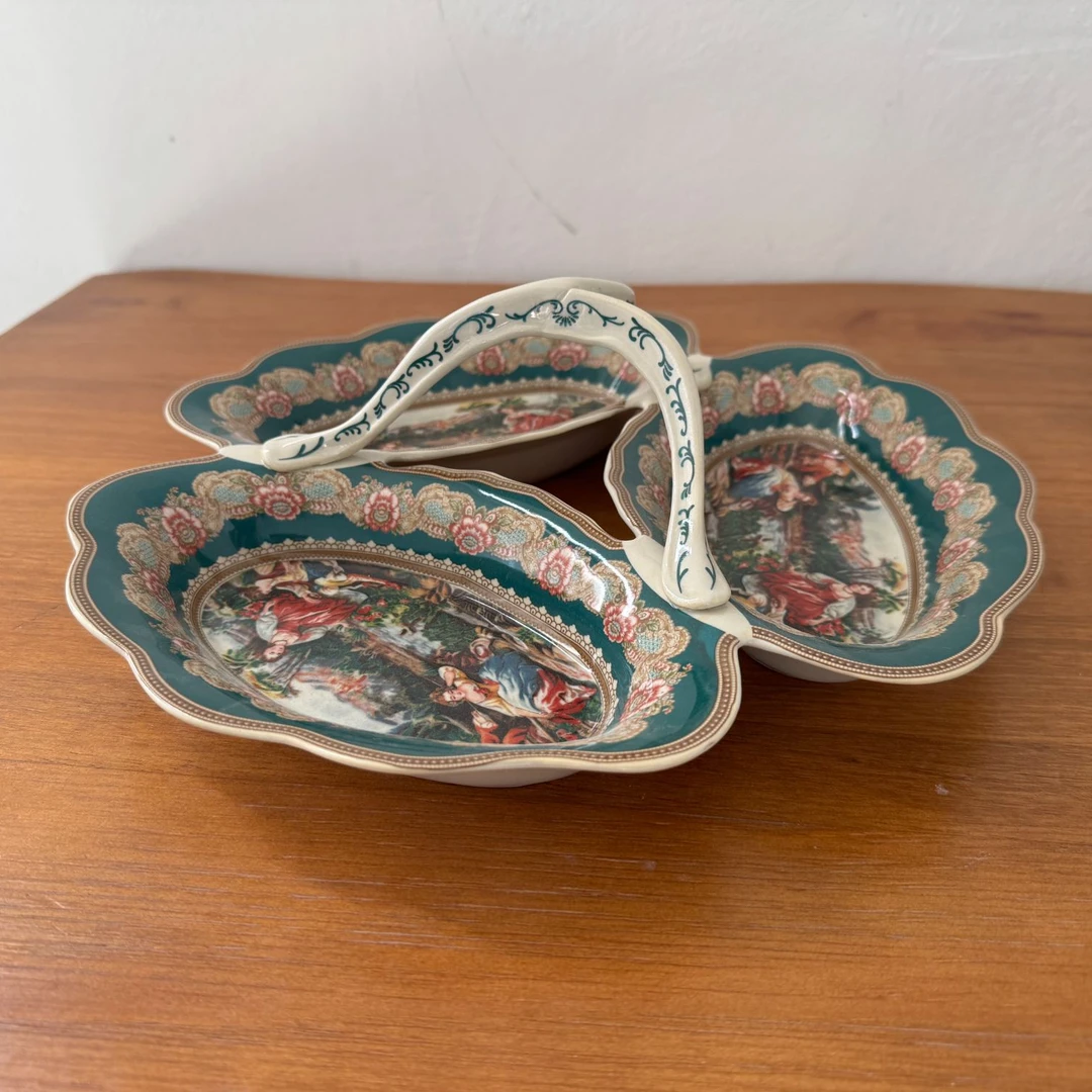 欧洲名画罗密欧与朱丽叶系列釉中彩三格果盘072