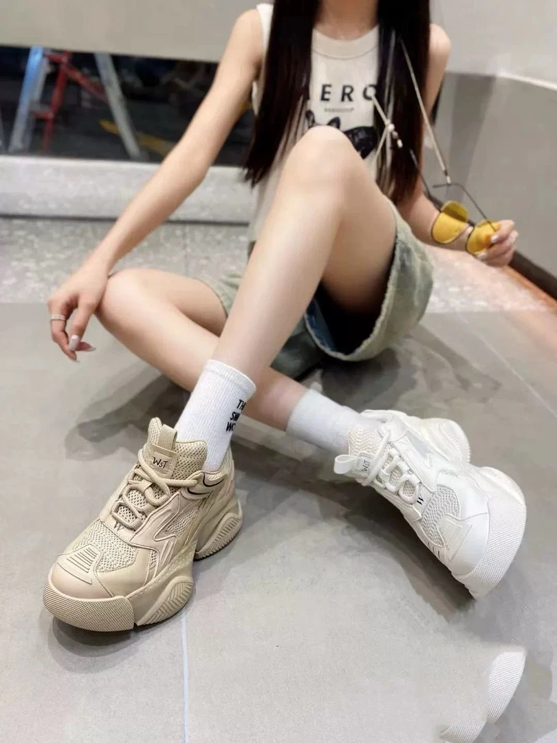 【聚新汇】1331-3经典百搭高级气垫松糕老爹鞋春季