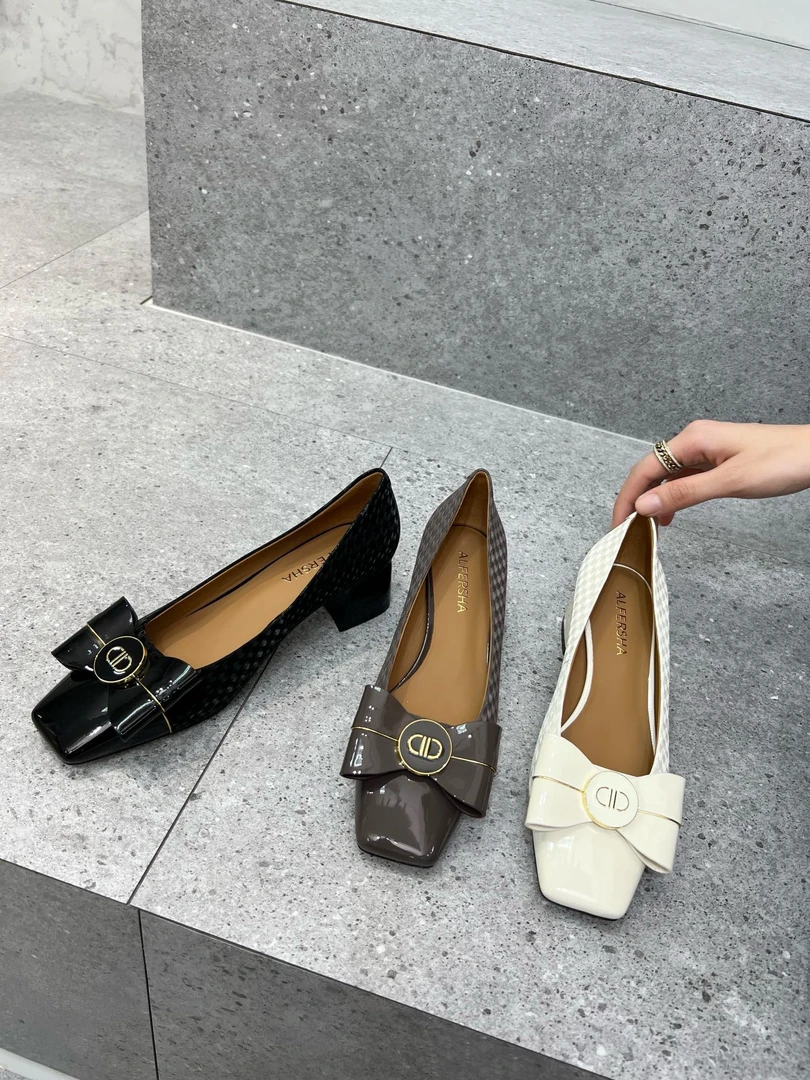 【聚新汇】9236-39气质高跟百搭浅口经典大气真皮高跟鞋