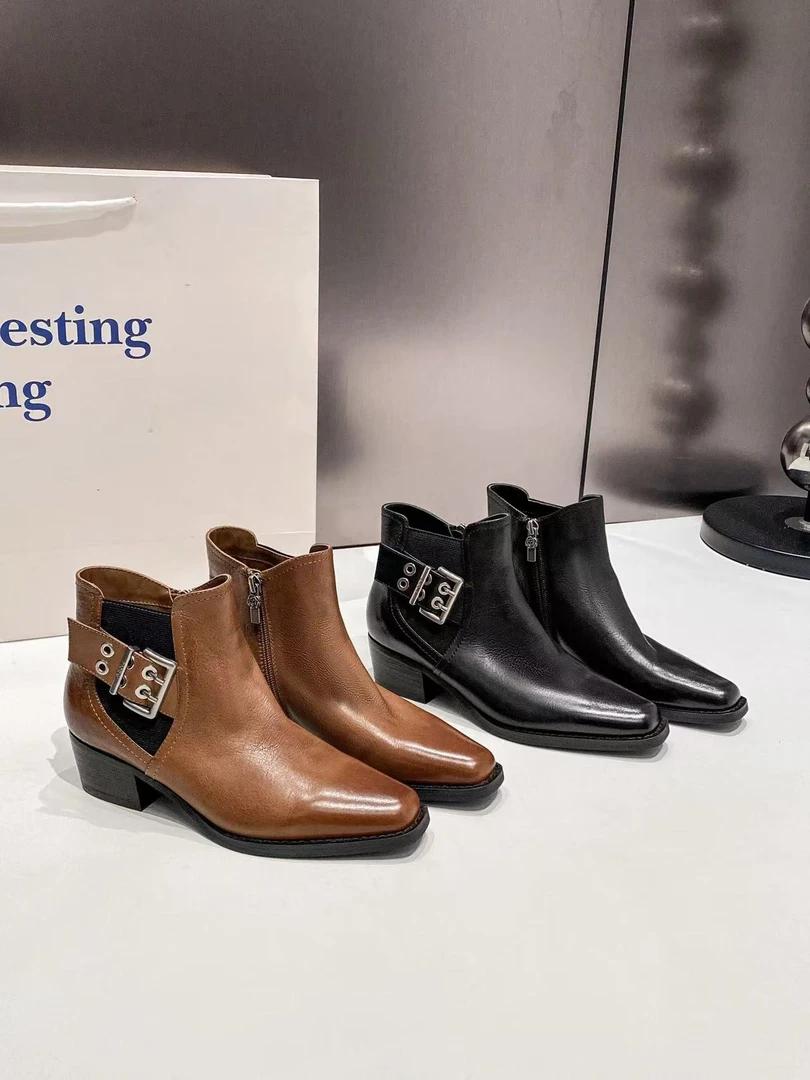 【聚新汇】8636-3新款中筒高跟时装通勤靴子真皮时尚经典