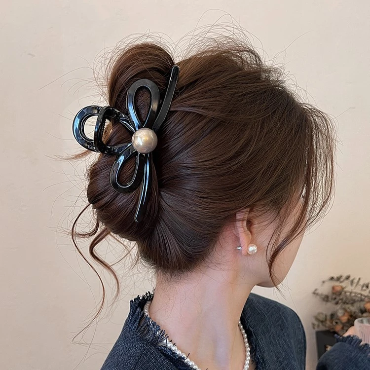 蝴蝶结珍珠头发抓夹安可拉红大号鲨鱼夹发夹女2024新款夹子发饰秋