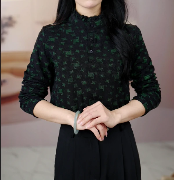 秋水长天2024新款时尚洋气长袖套头打底衫修身显瘦气质上衣