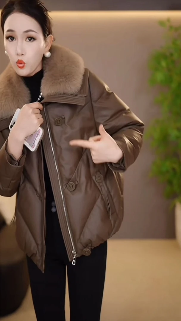 海宁皮草可拆卸仿狐狸毛领pu皮时尚短款皮衣外套加厚