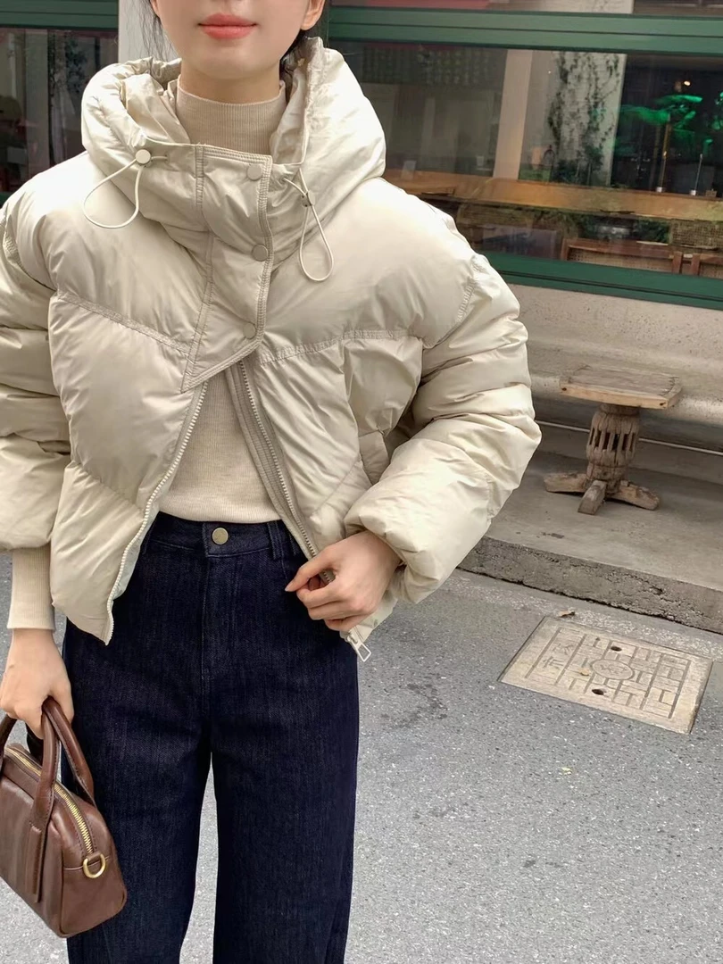 韩系百搭连帽羽绒服《布丁》