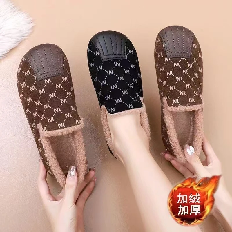 加绒2024冬季新款女士豆豆棉鞋保暖时尚毛毛休闲脚蹬软底防滑