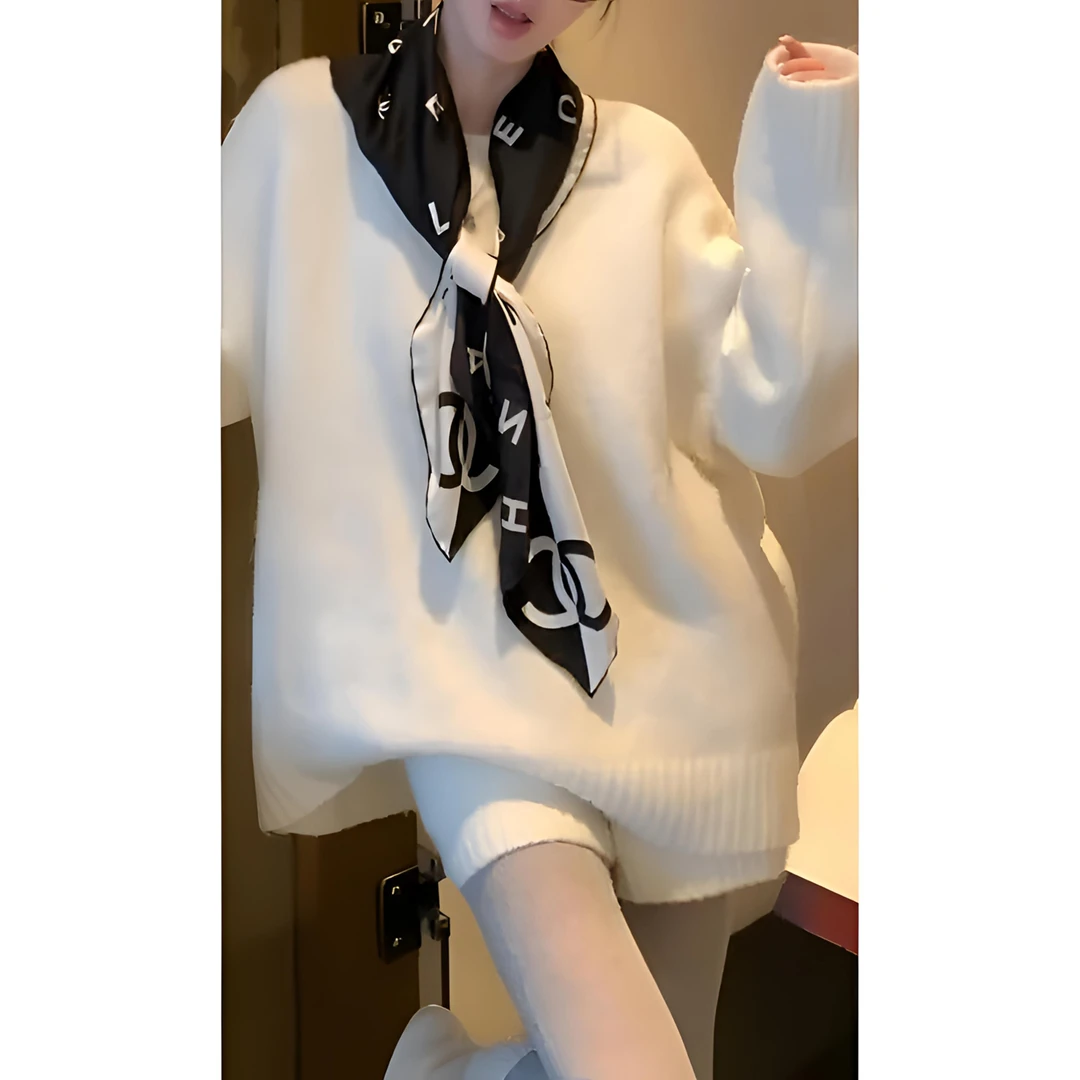 2024秋季新款时尚百搭宽松慵懒风白色套头长袖毛衣短裤两件套装女