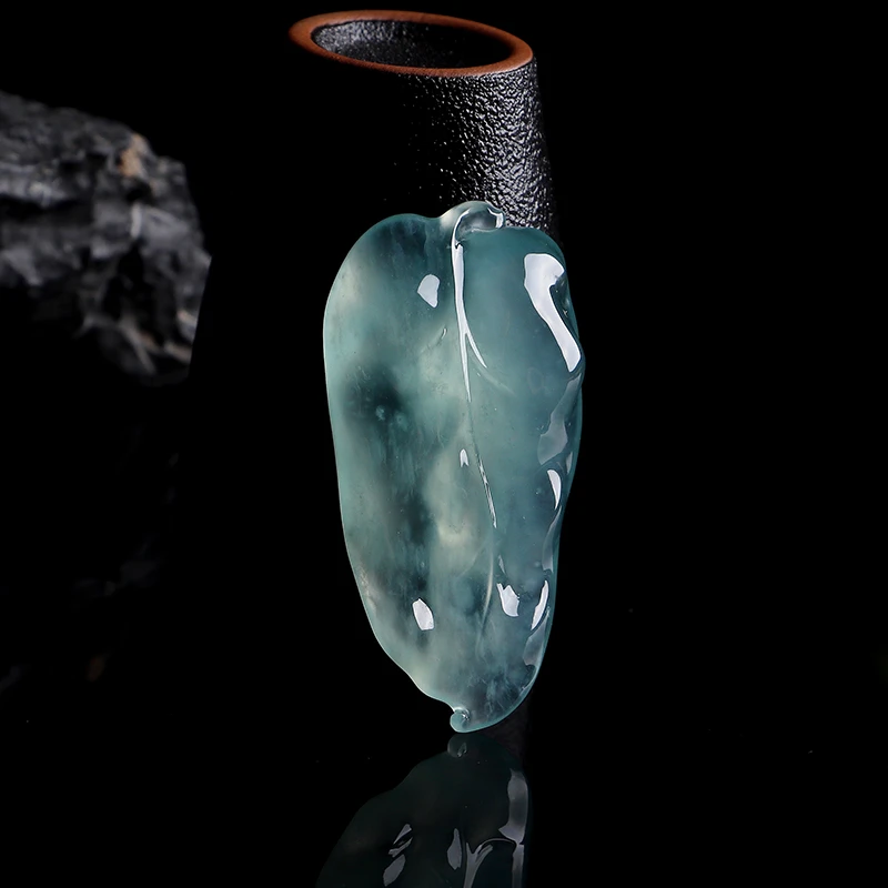 名玉艺术【大业有成】天然缅甸翡翠  冰种天空蓝 种老起胶翡翠挂件