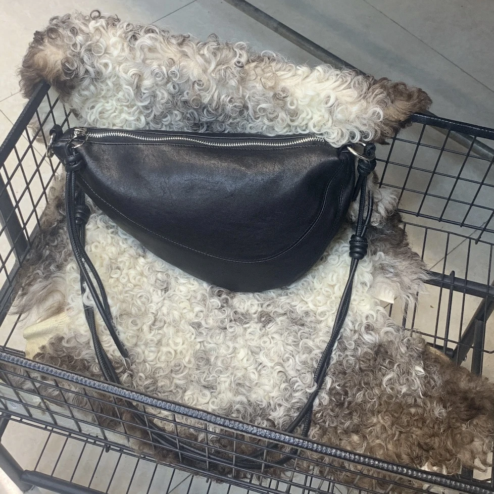 【阿美推荐】真皮绵羊皮复古做旧植鞣皮饺子包包