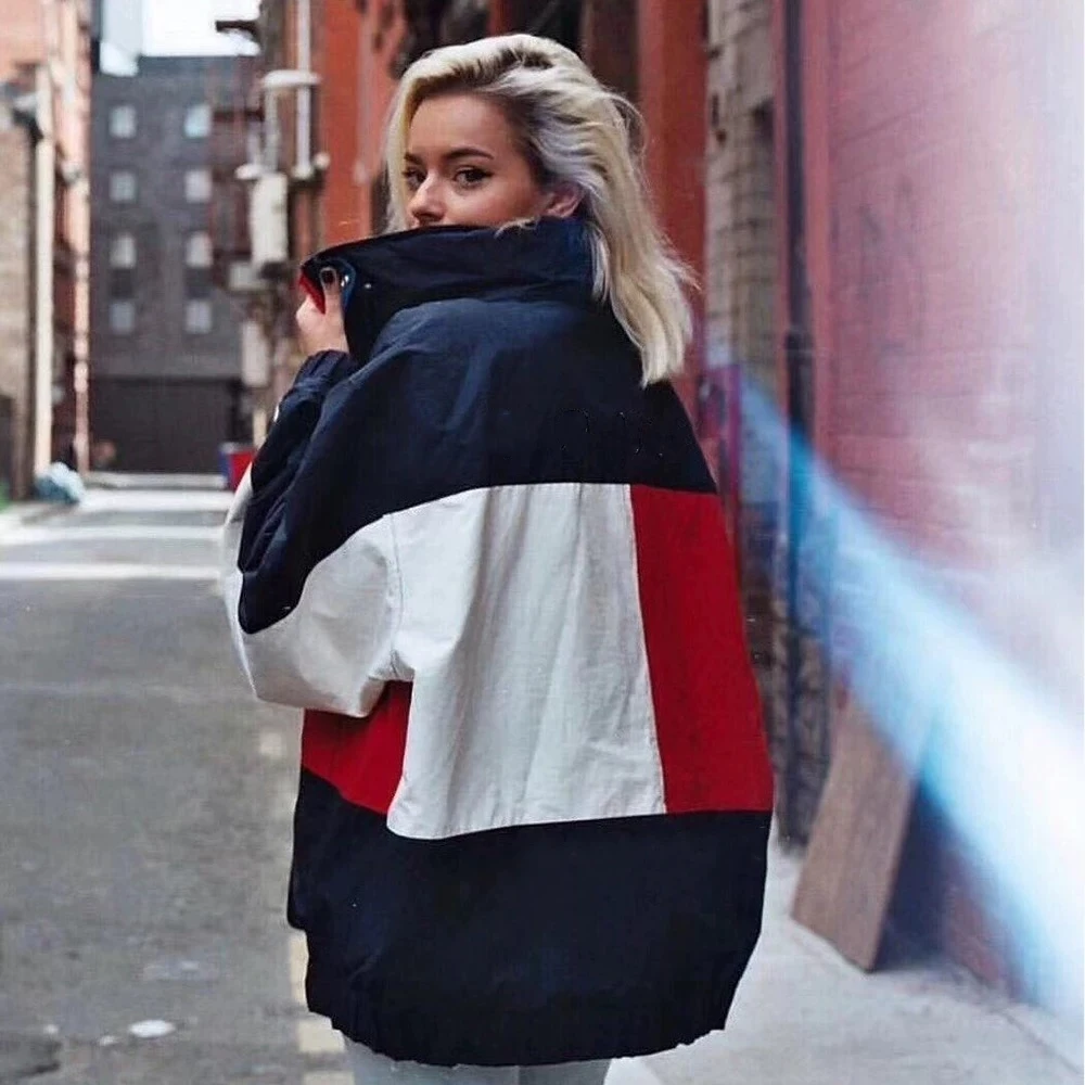 012 时尚拼接撞色双面穿短款运动防风冲锋休闲外套夹克