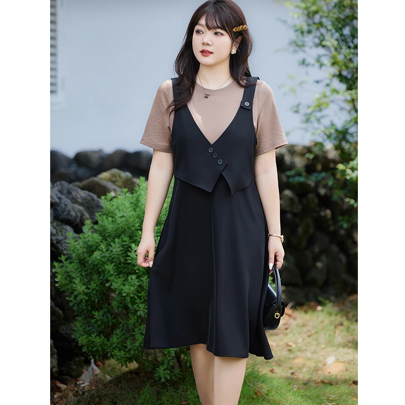 大码女装胖mm时尚休闲假两件拼接连衣裙2024夏新款收腰显瘦小黑裙