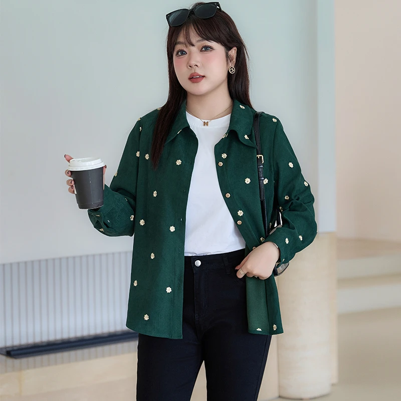 大码复古绿色衬衫女2024秋冬装新款长袖刺绣衬衣显瘦胖MM上衣开衫