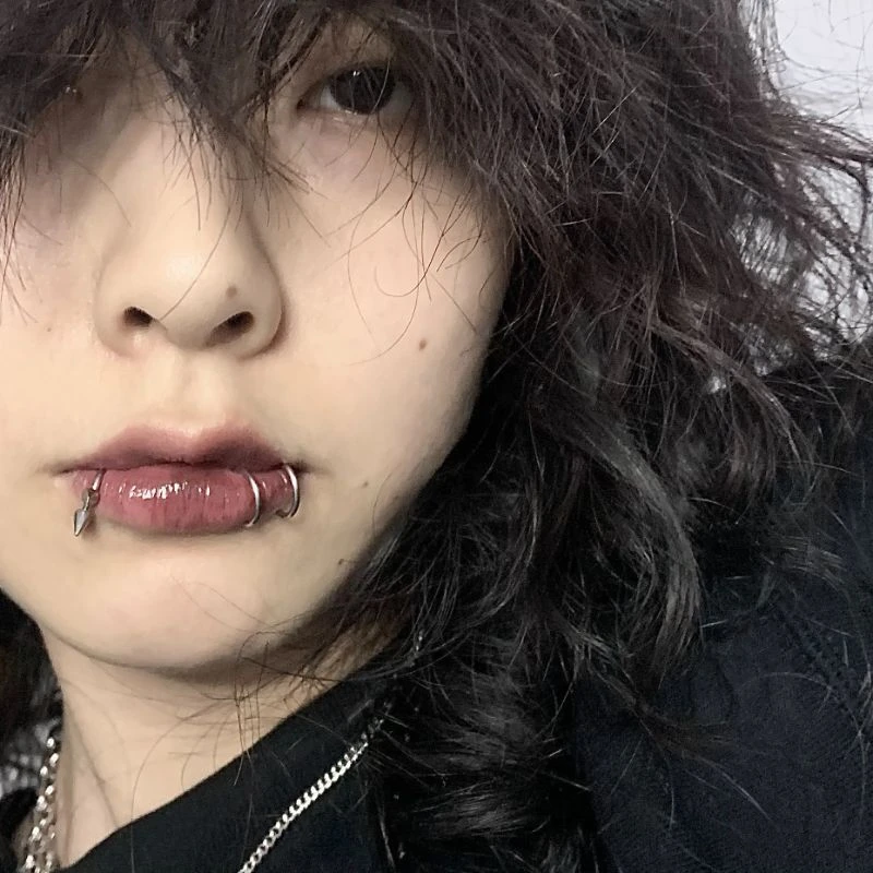 钛钢耳饰 唇环免打孔女唇钉无洞可戴蹦迪边夹假唇环个性饰品