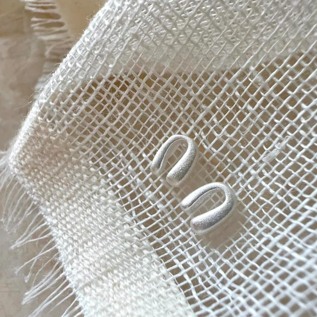 925银耳饰 小清新磨砂马蹄扣耳钉ins风百搭日常3004