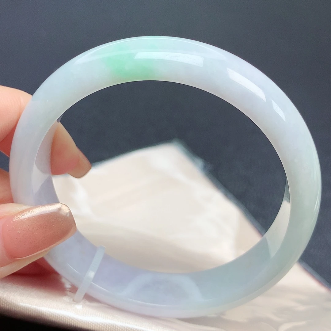 翡翠手镯未镶嵌05n n n n n n n n