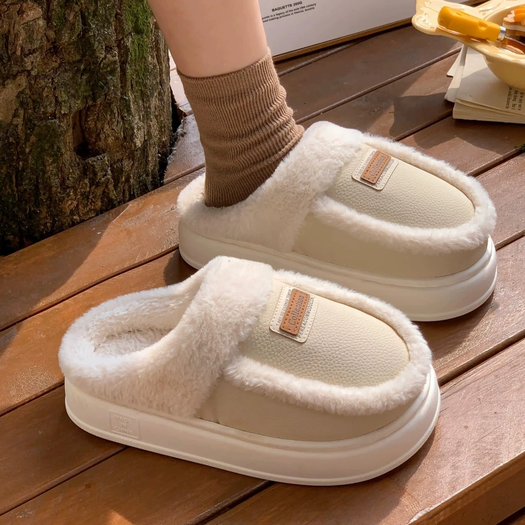 美拉德防水皮面拖鞋女士外穿秋冬季保暖加绒厚底情侣毛毛棉拖鞋女