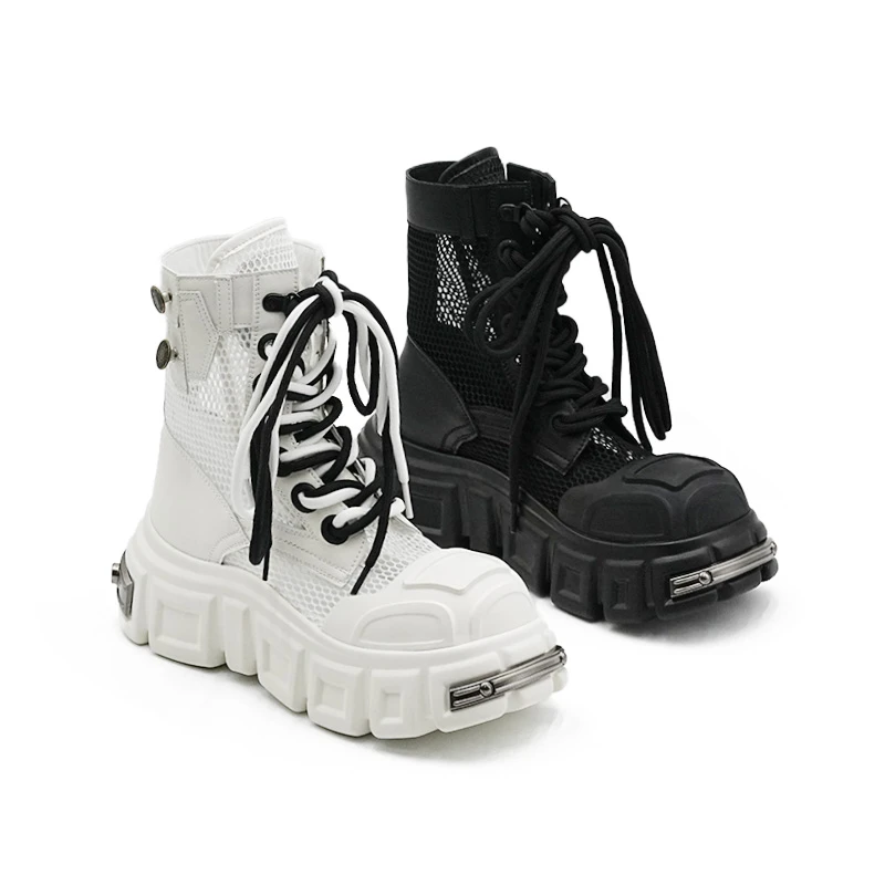 小小苏新款休闲英伦风大头机车短靴四季潮款时尚百搭；XDXW21