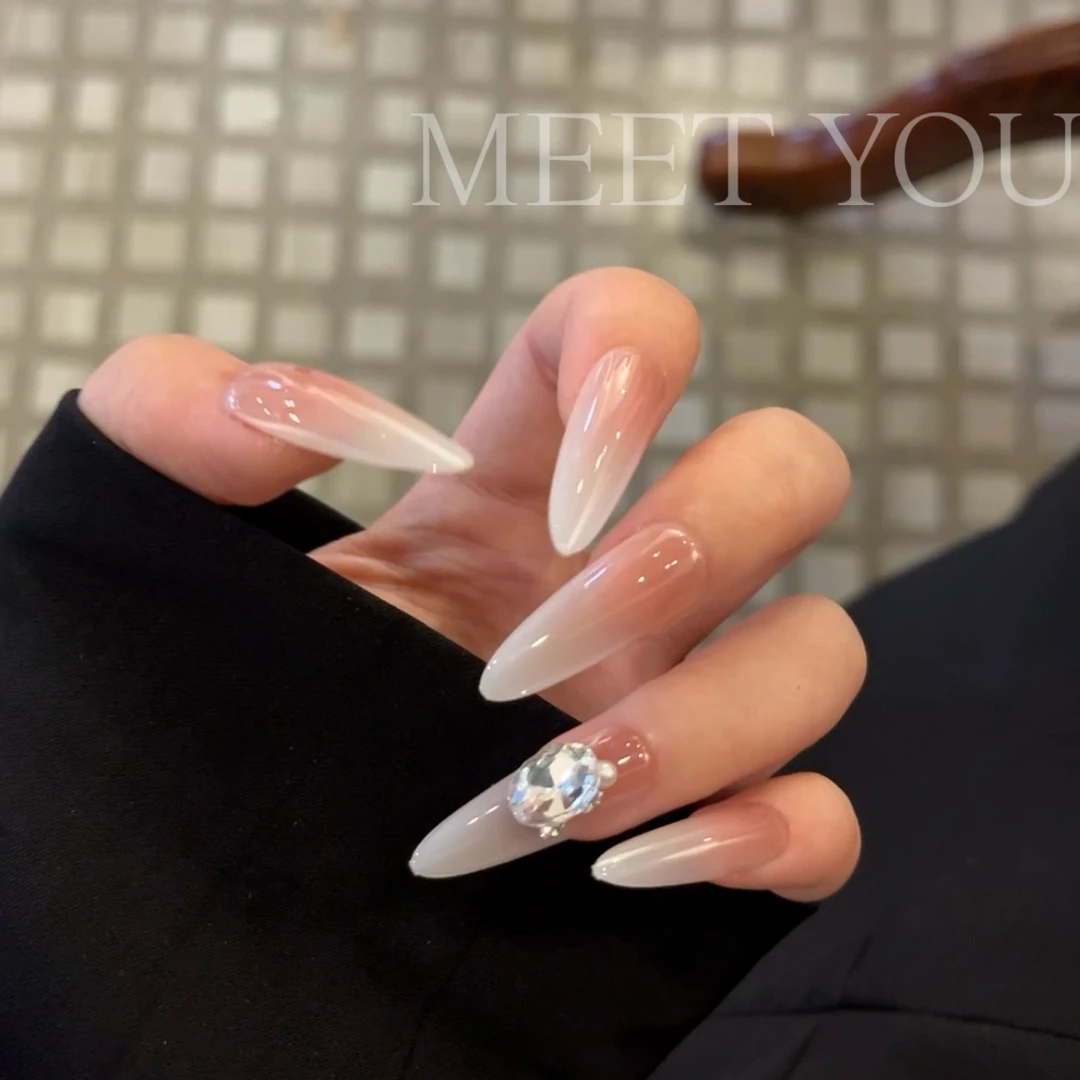 123【奶茶】奶杏色乳白渐变气质显白穿戴甲