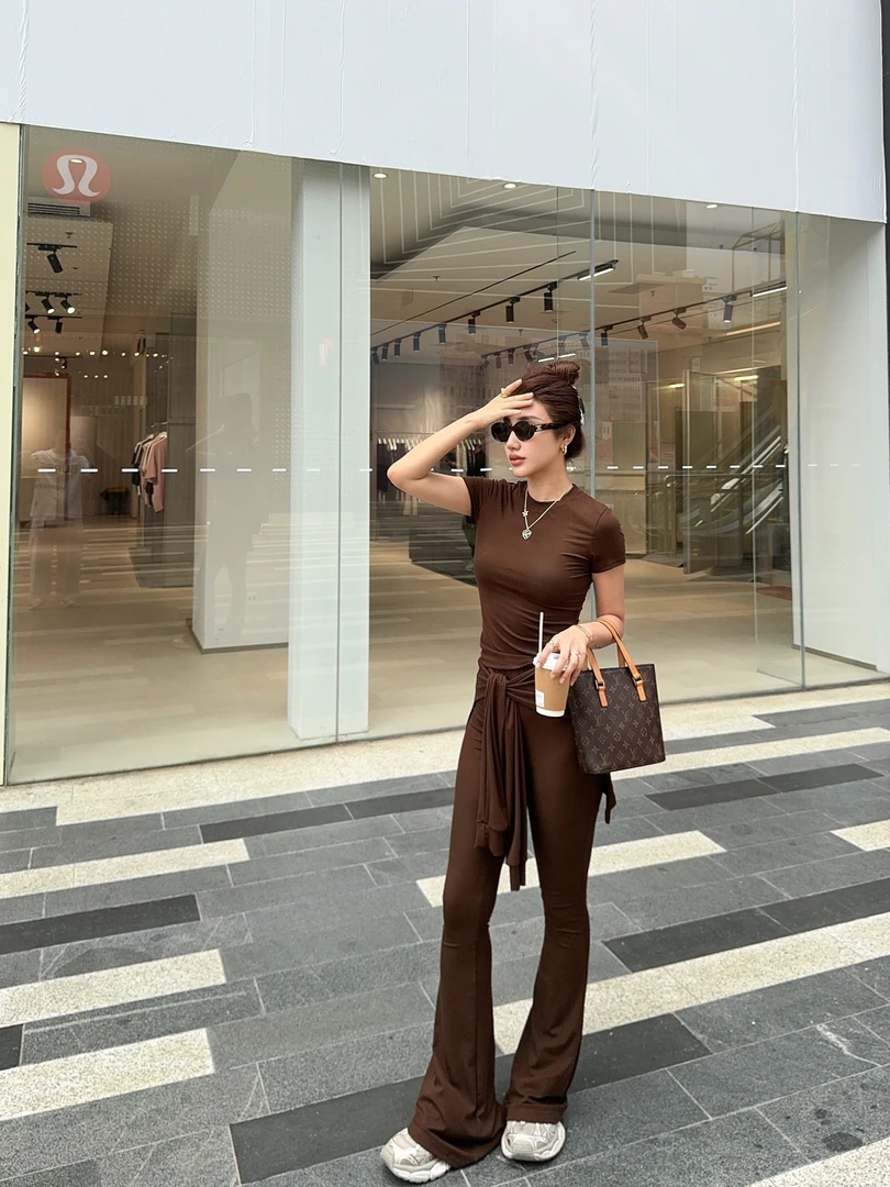 【U娜】夏季欧美肯豆风高级感T恤绑带喇叭裤两件套