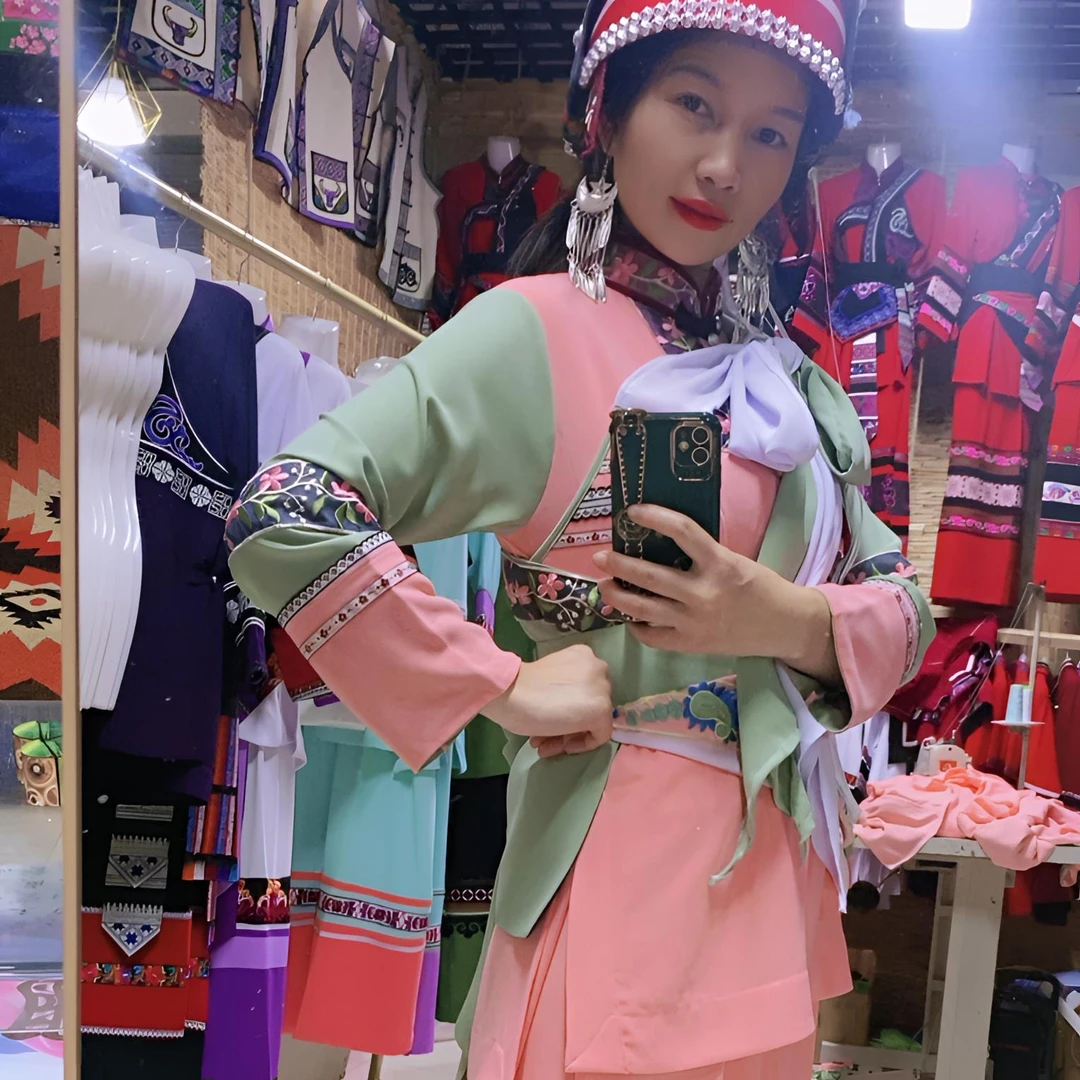 舞蹈服彝族撒尼族服装套装民族风女款舞台女士