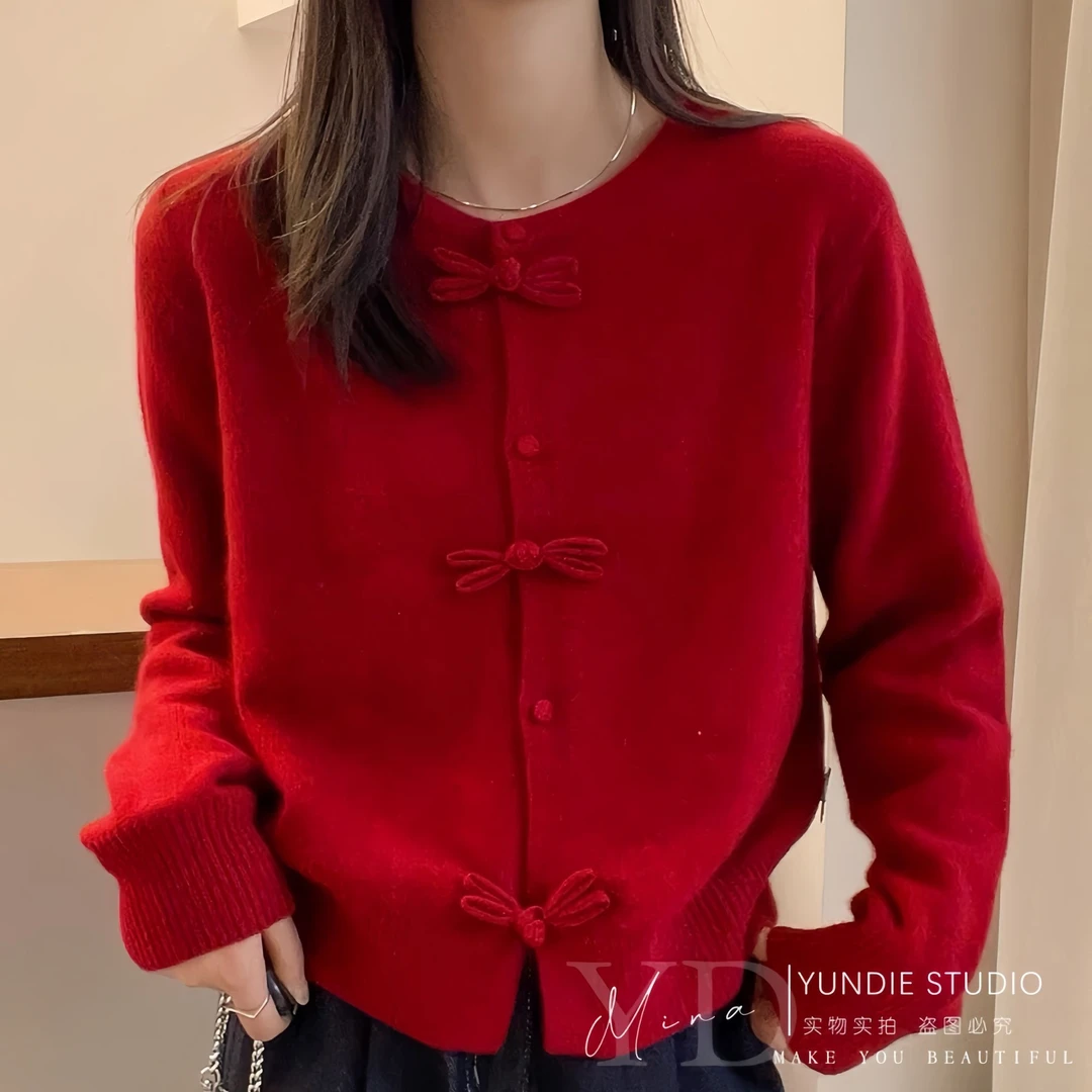 欧货全羊毛新春小开衫新中式国风红色中国结扣圆领薄款内搭毛衣女