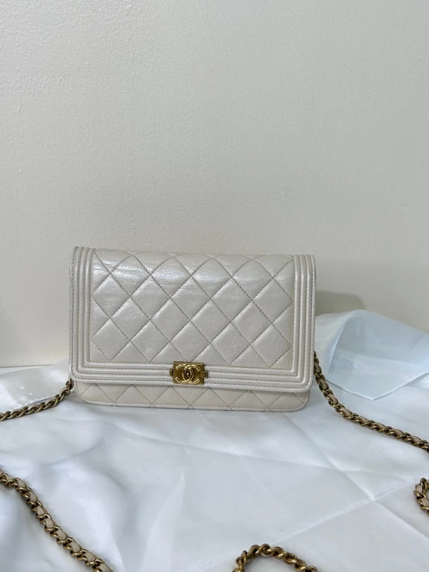 95新 Chanel/香奈儿 白色leboy单肩发财woc