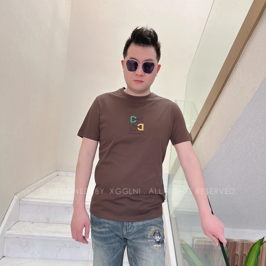 夏季款卡迪利胸前正反四个D男士品质高端轻奢洋气上档次潮短袖t恤