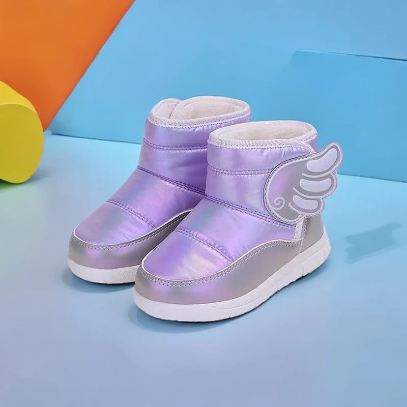 女童时尚宝宝软底防滑保暖小翅膀秋冬小童学步鞋1一3岁