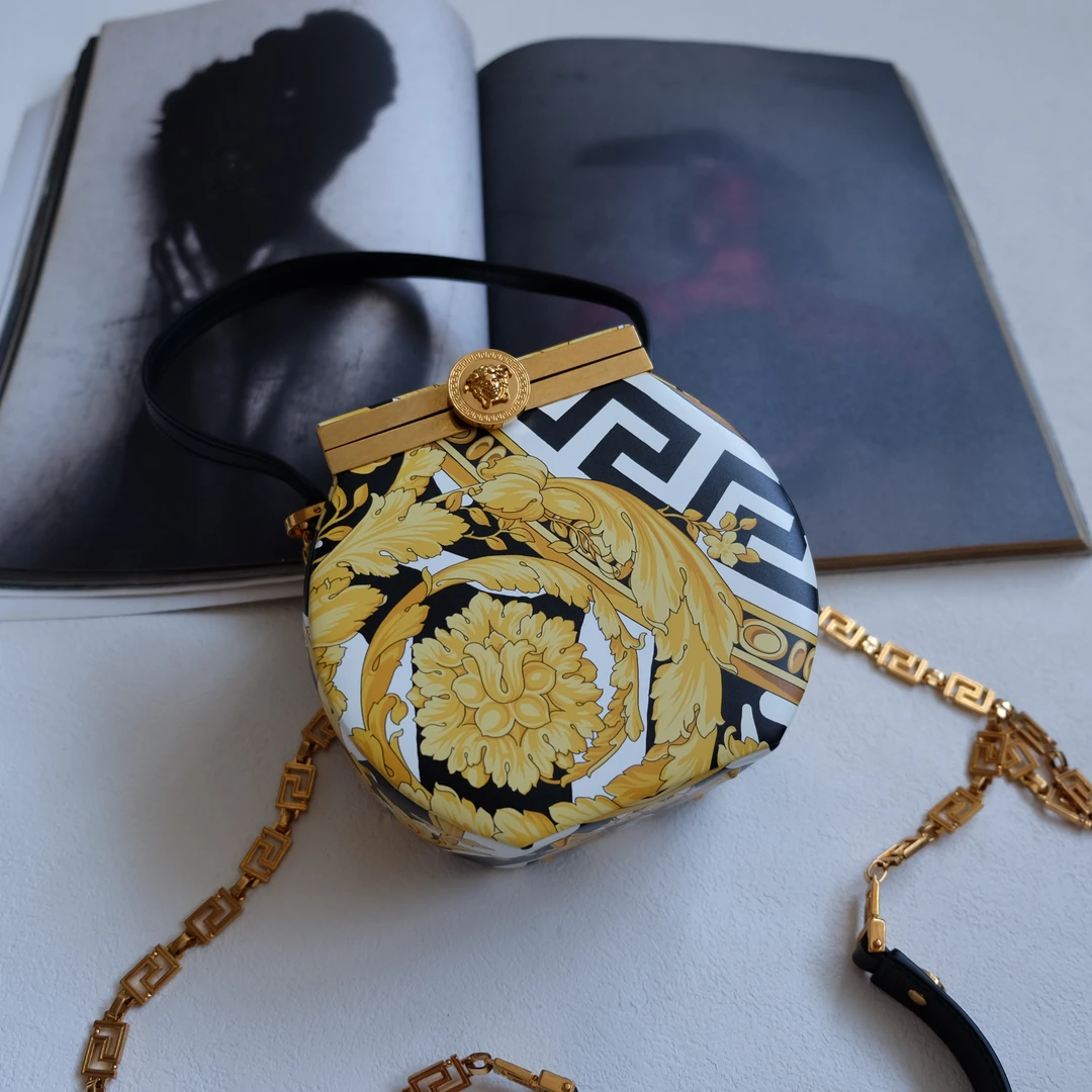 95新 Versace/范思哲 辣辣/超美Medusa印花手提盒子斜挎包