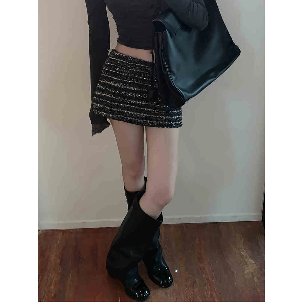 复古时髦钉珠厚一片式修身包臀短裙时尚气质百搭极繁面料半身裙