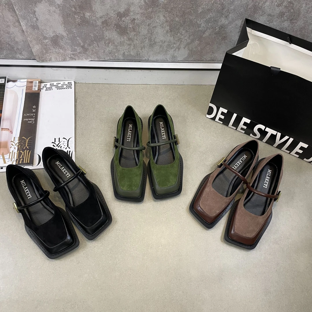 2025年秋新款美式一字带方扣魔术贴方头全包低跟软底气质百搭单鞋