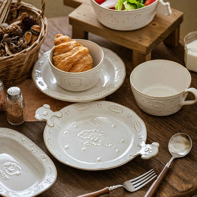 肆月夏柔卡通浮雕小碗家用单个复古陶瓷碗可爱高颜值饭碗吃饭餐具