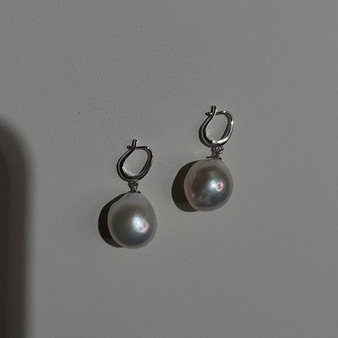 JUNMU少女水滴巴洛克珍珠耳扣S925银点位13-14mm多样性发货发一